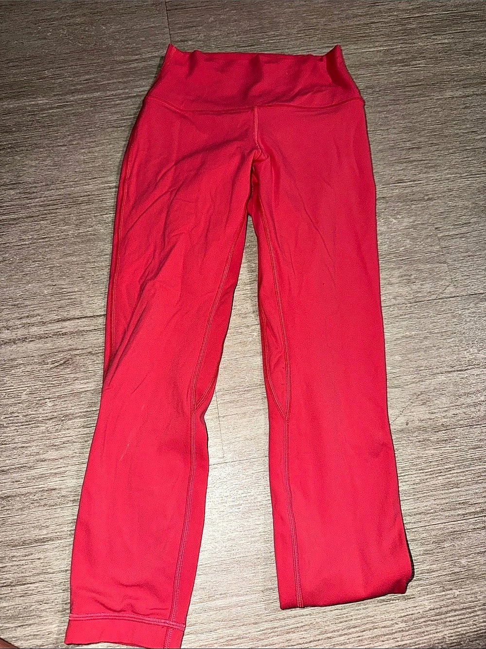 lululemon wondertrain Pant 25" Red Leggings
